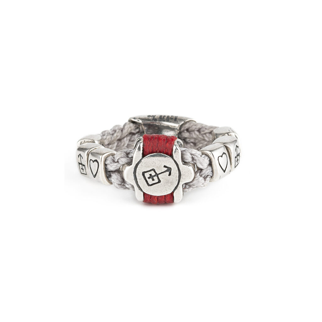 Fantasy on Hands Ring 935° Sterling Silver