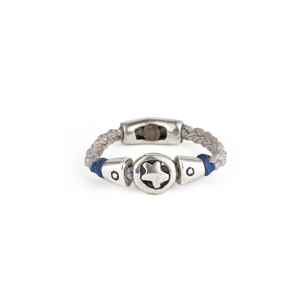 Hope on Thin Ice Ring 935° Sterling Silver