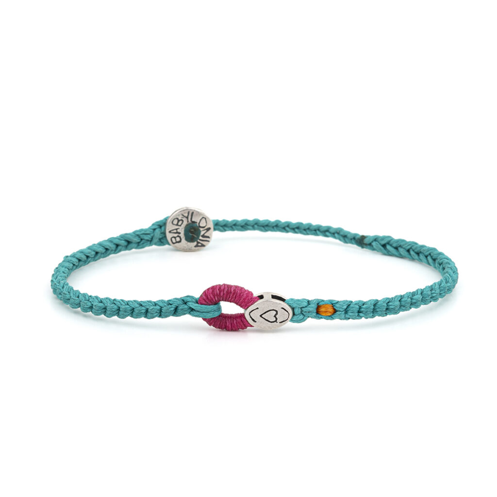 Love Clasping Bracelet 935° Sterling Silver