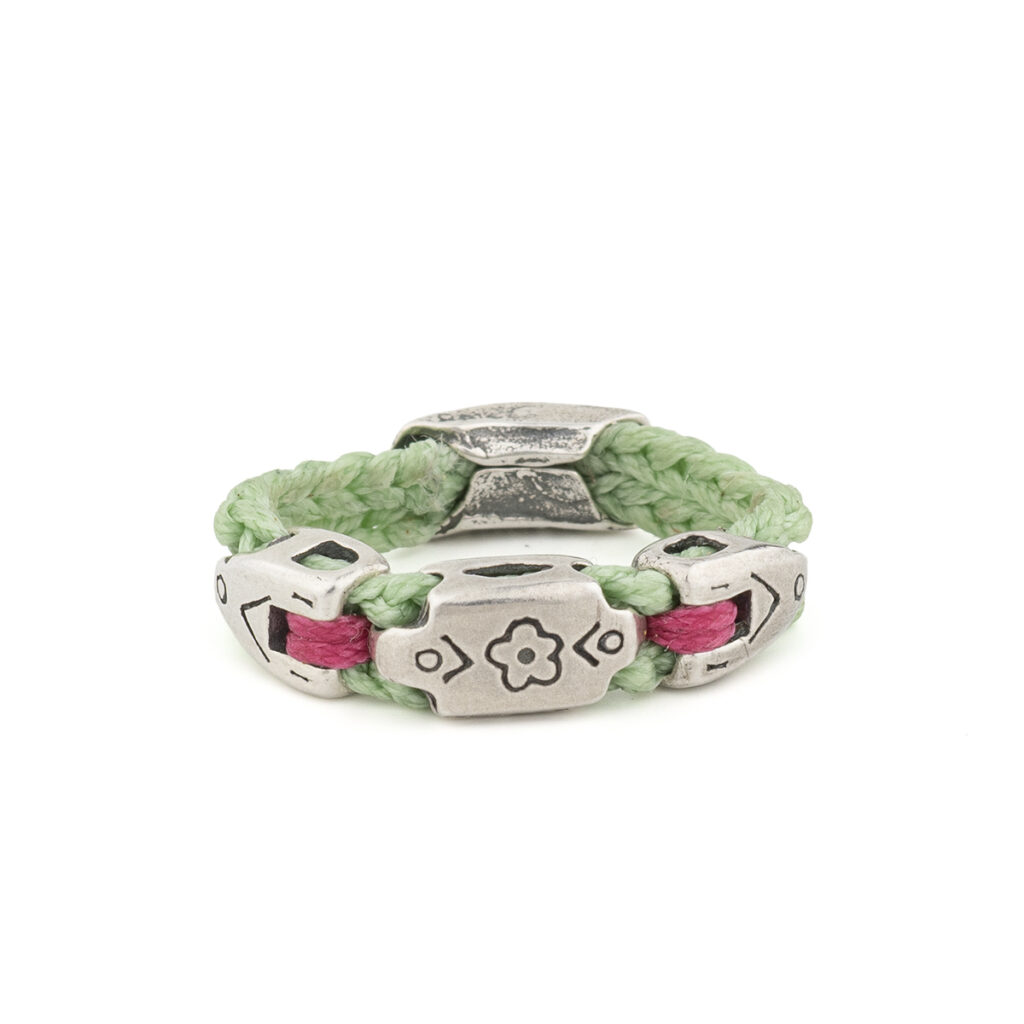 Bloom Forward Ring 935° Sterling Silver